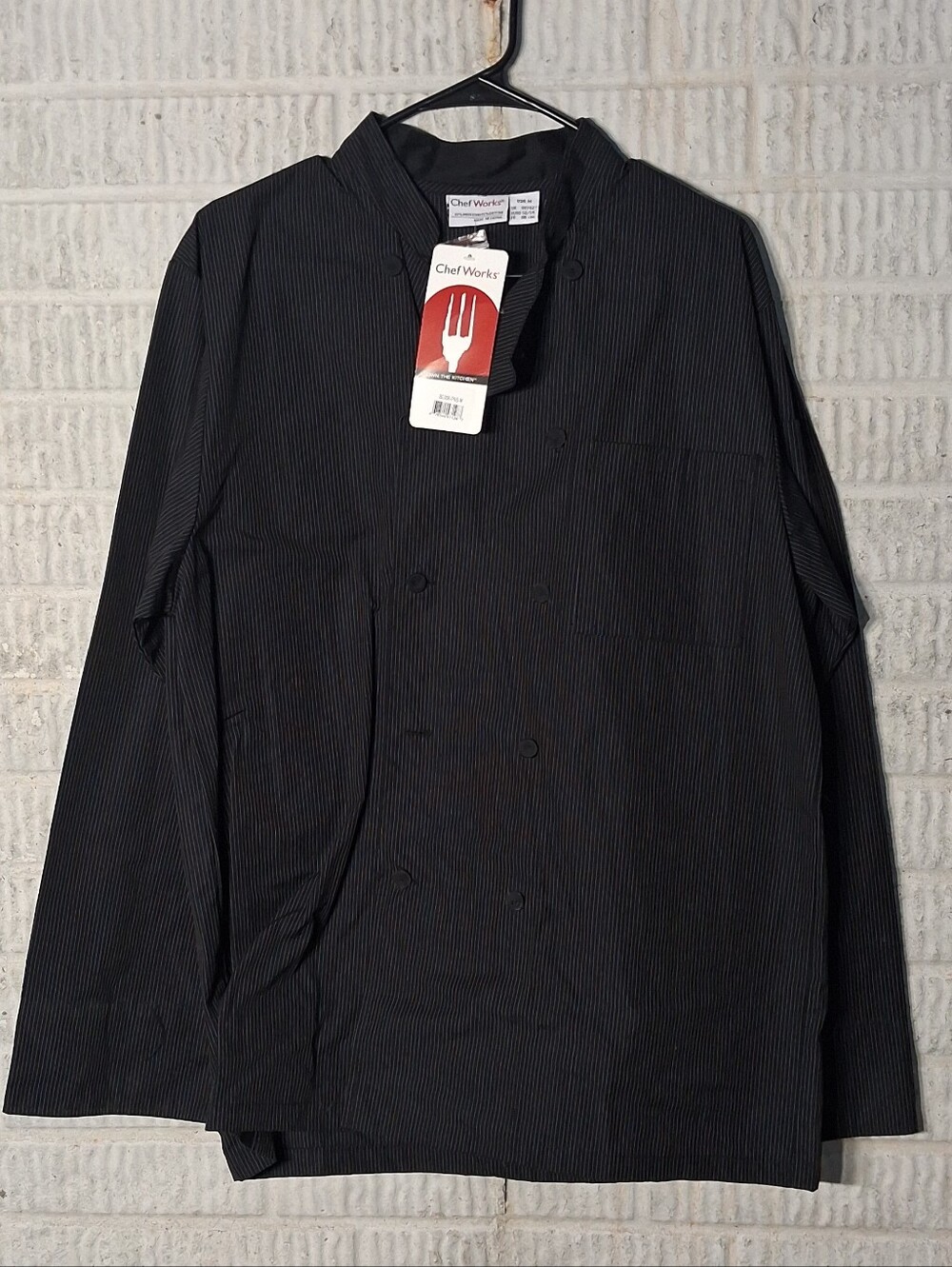 Chef Works Black Shirt Coat Smock In A Mens Size Medium. NWT Restaraunt Wear